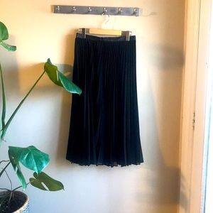 Black pleated midi skirt